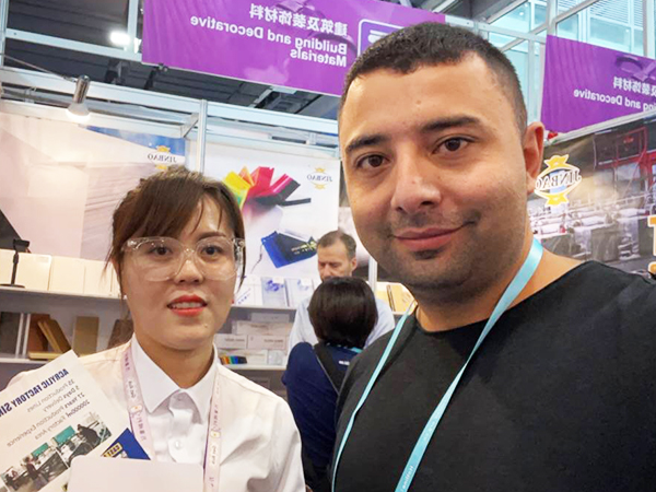 Китайская ярмарка импорта и экспорта-jinbao-акрил-пвх-4